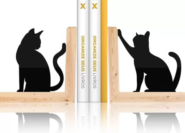 5- Aparador de Livros Gatos - Beek